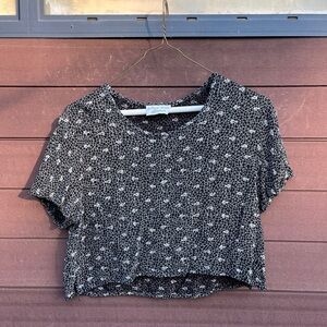 Chic Black and White Patterned Crop Top